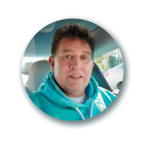 Poshmark profile picture for @reinaldo